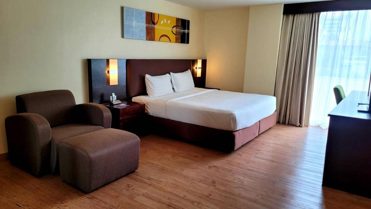 Lohas Residences Sukhumvit 2 Bangkok Kültér fotó